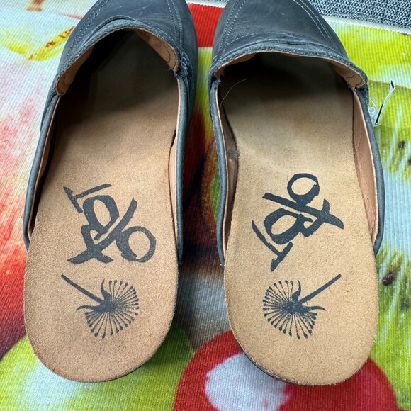 Homage Women 10M Gray Leather Wedge Clogs Slip-On Comfortable Stylish Durable - Picture 4 of 8